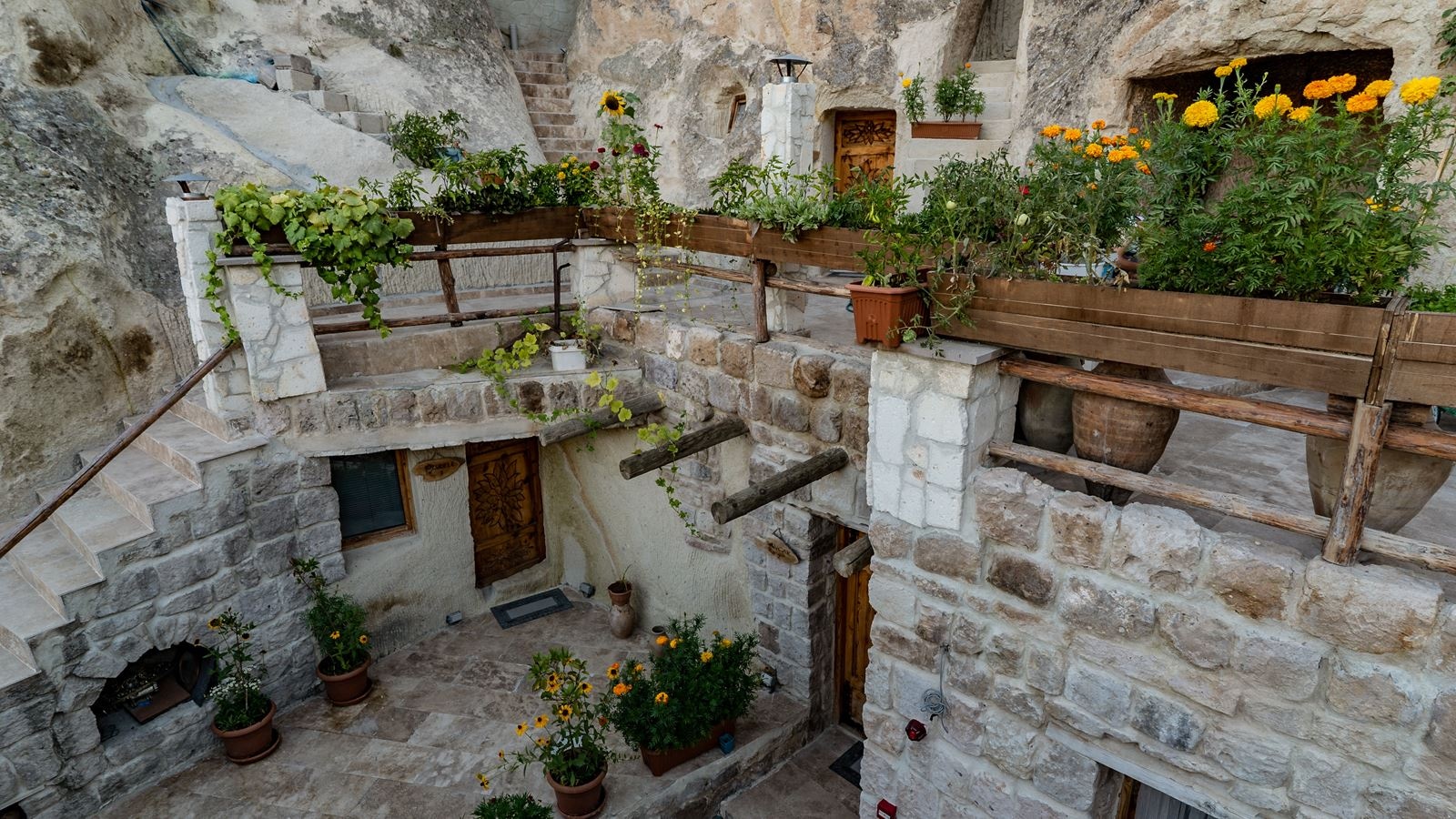 general-main-building