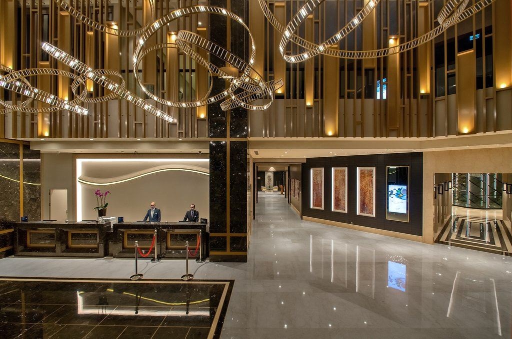 general-main-building