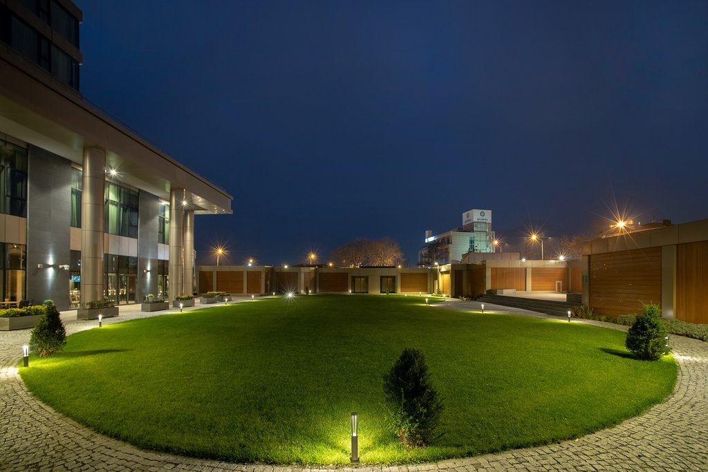 general-main-building