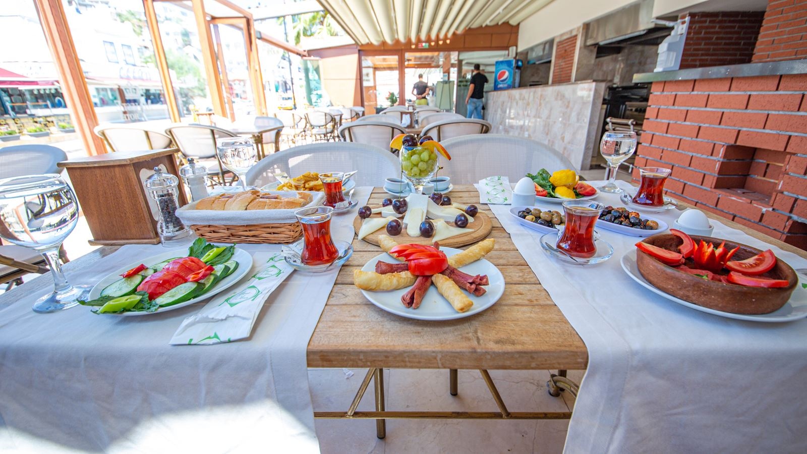 restaurants-main-restaurant