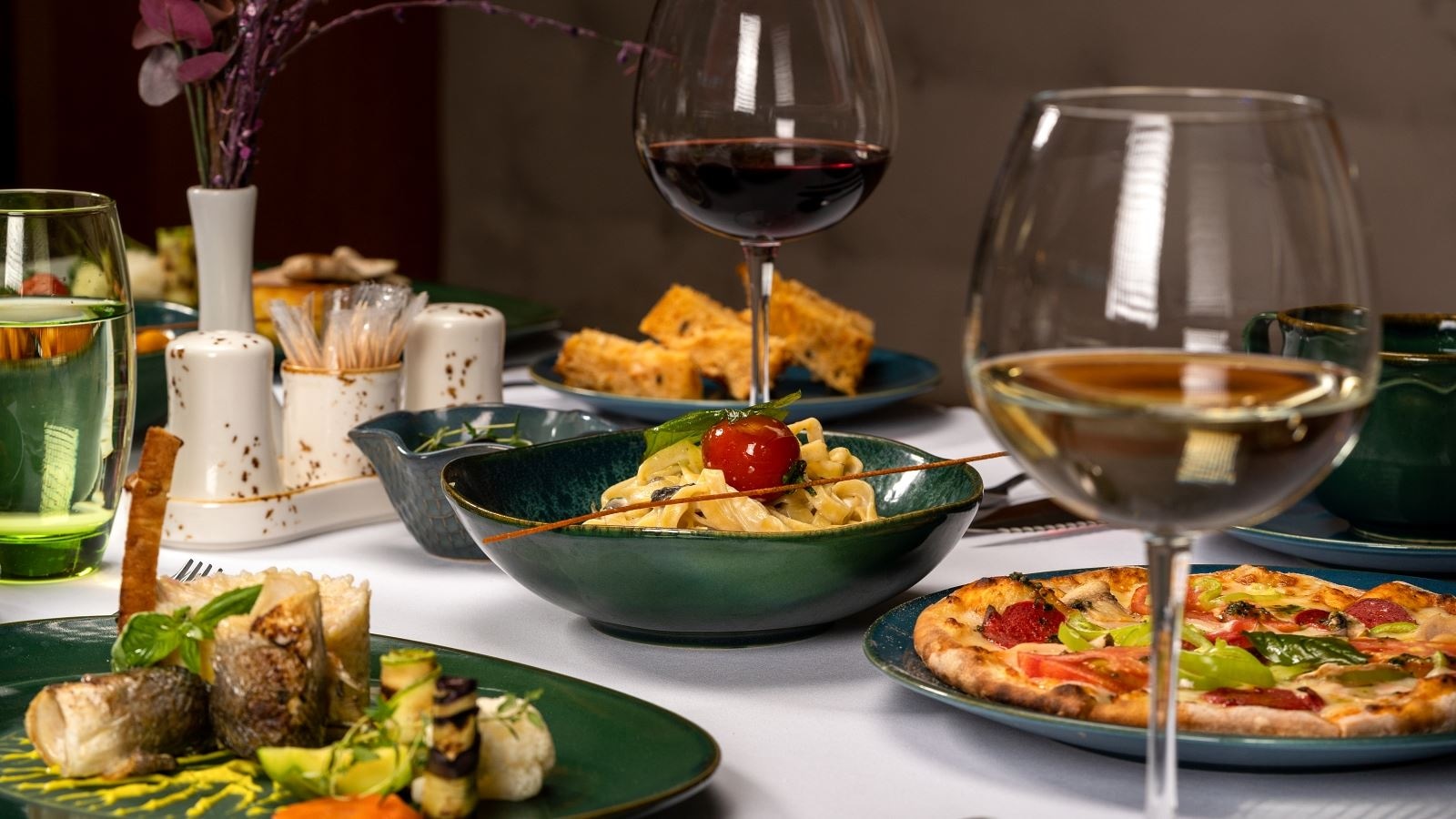 restaurants-main-restaurant