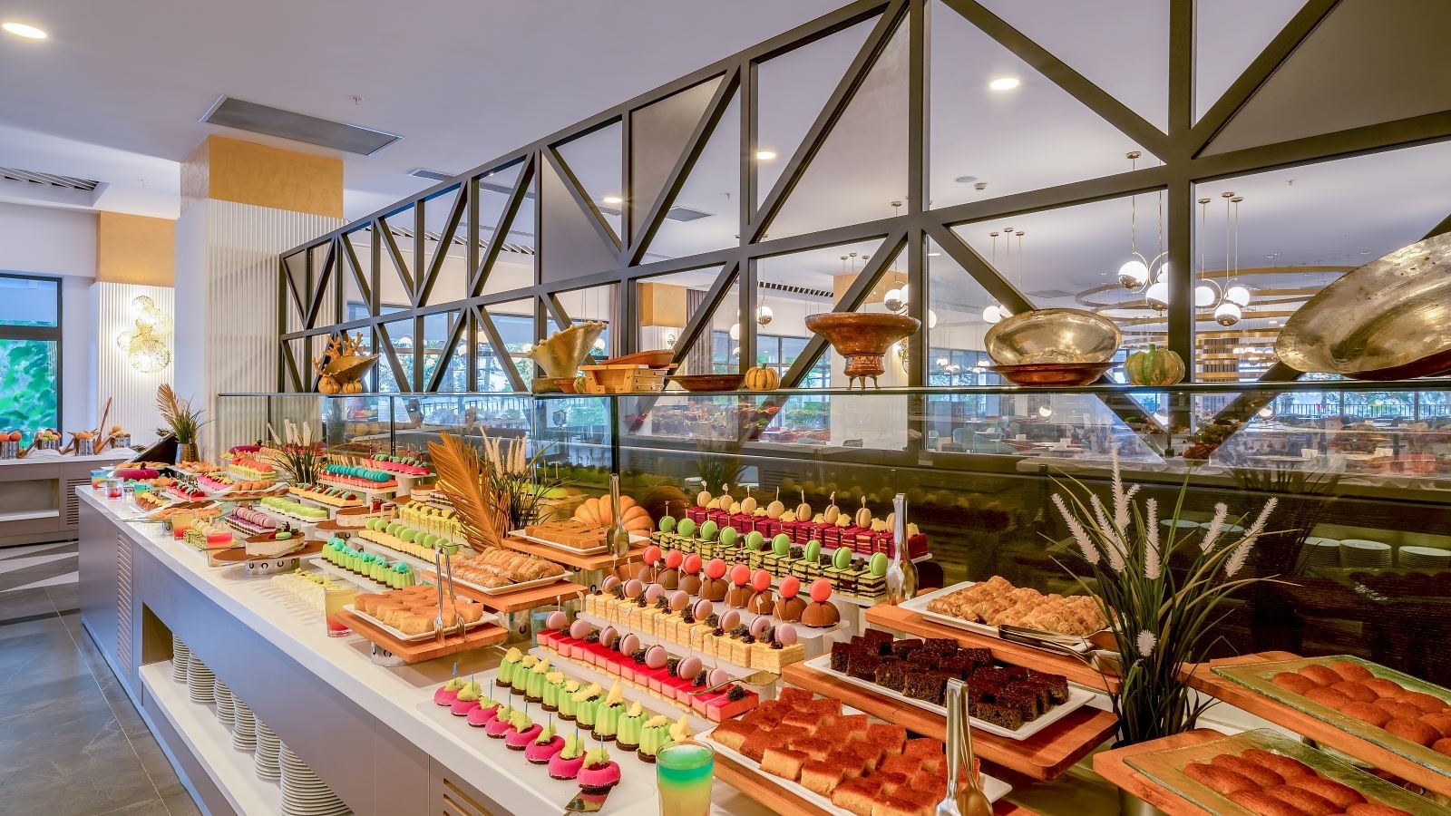 restaurants-main-restaurant