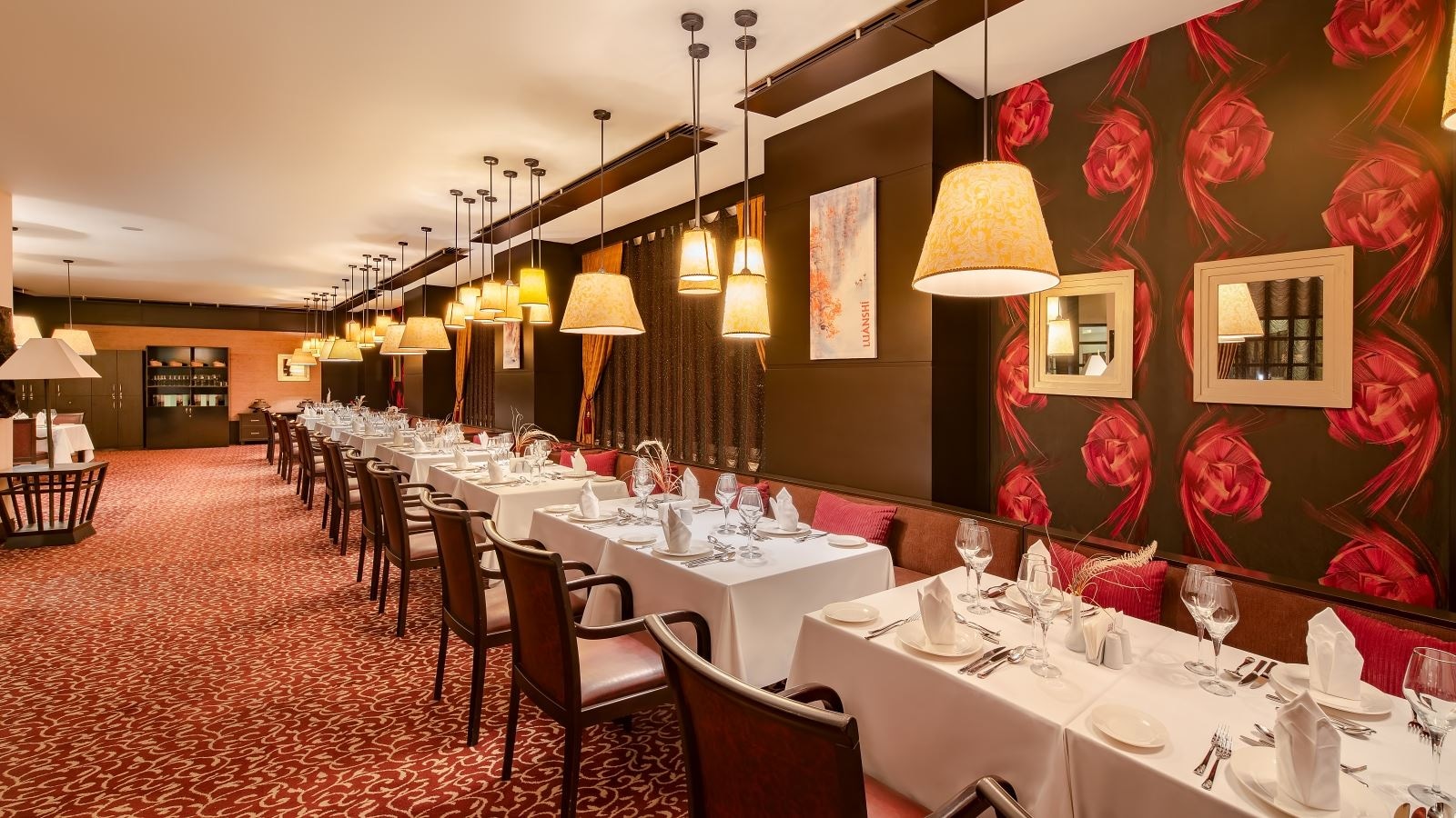 restaurants-main-restaurant