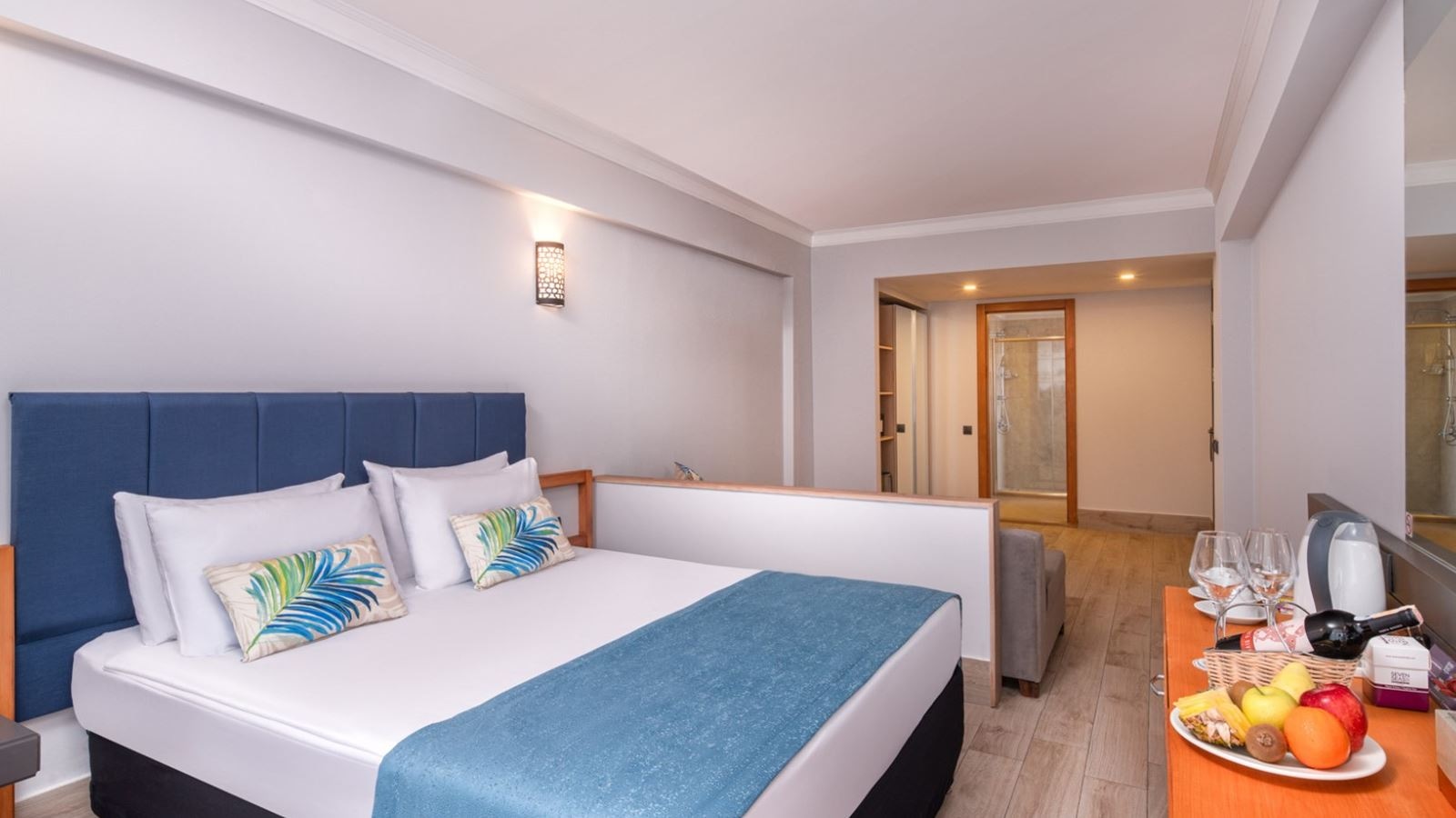 rooms-garden-large-room