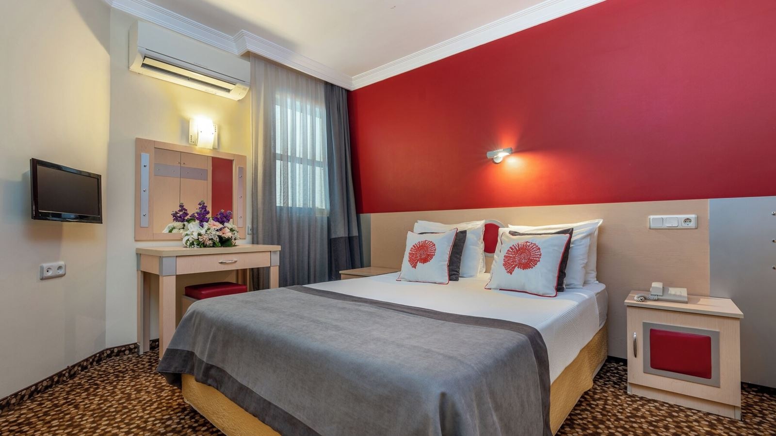 rooms-family-room