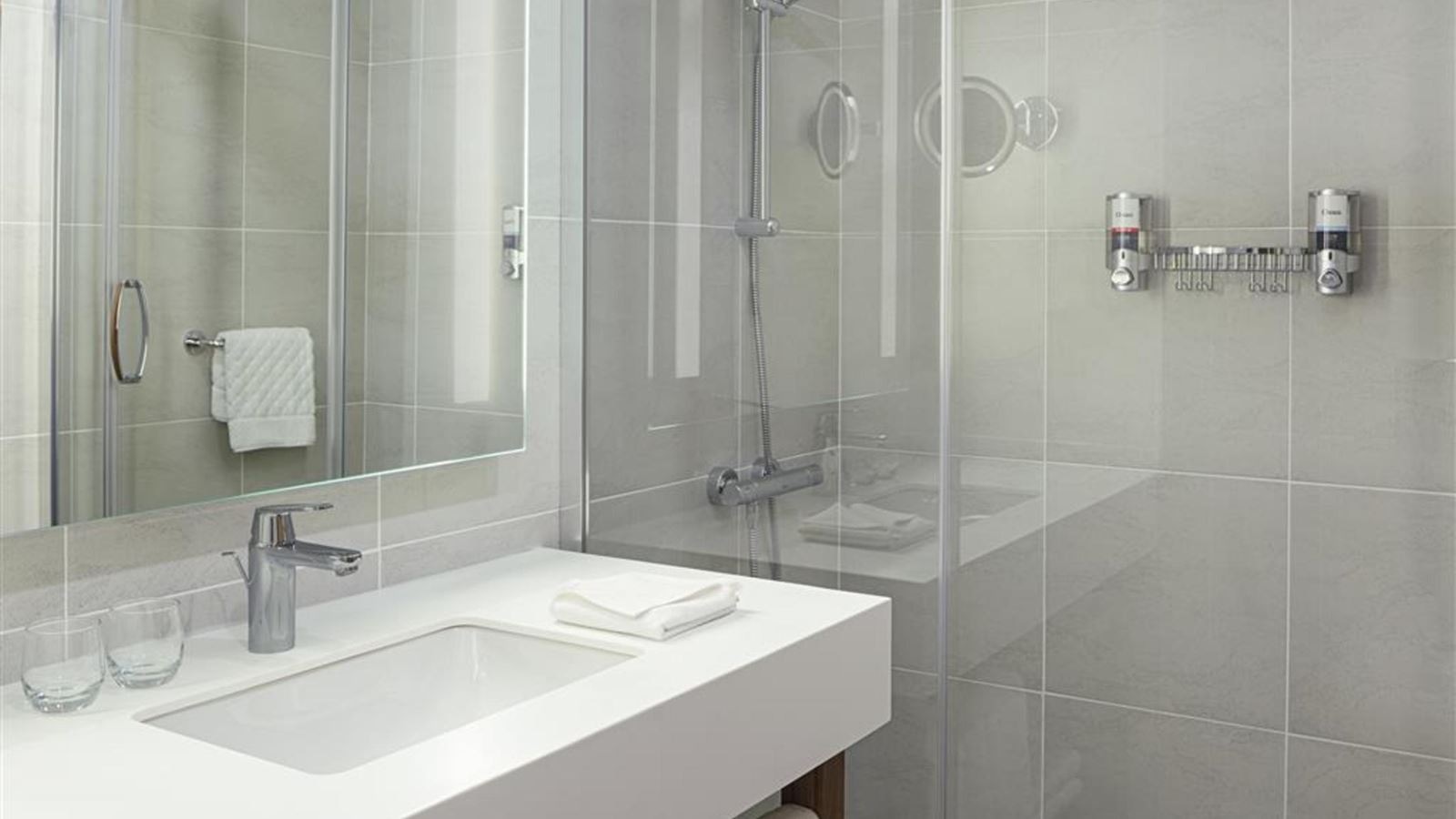 rooms-double-standard