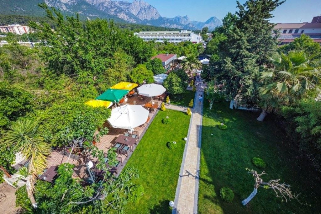 general-main-building