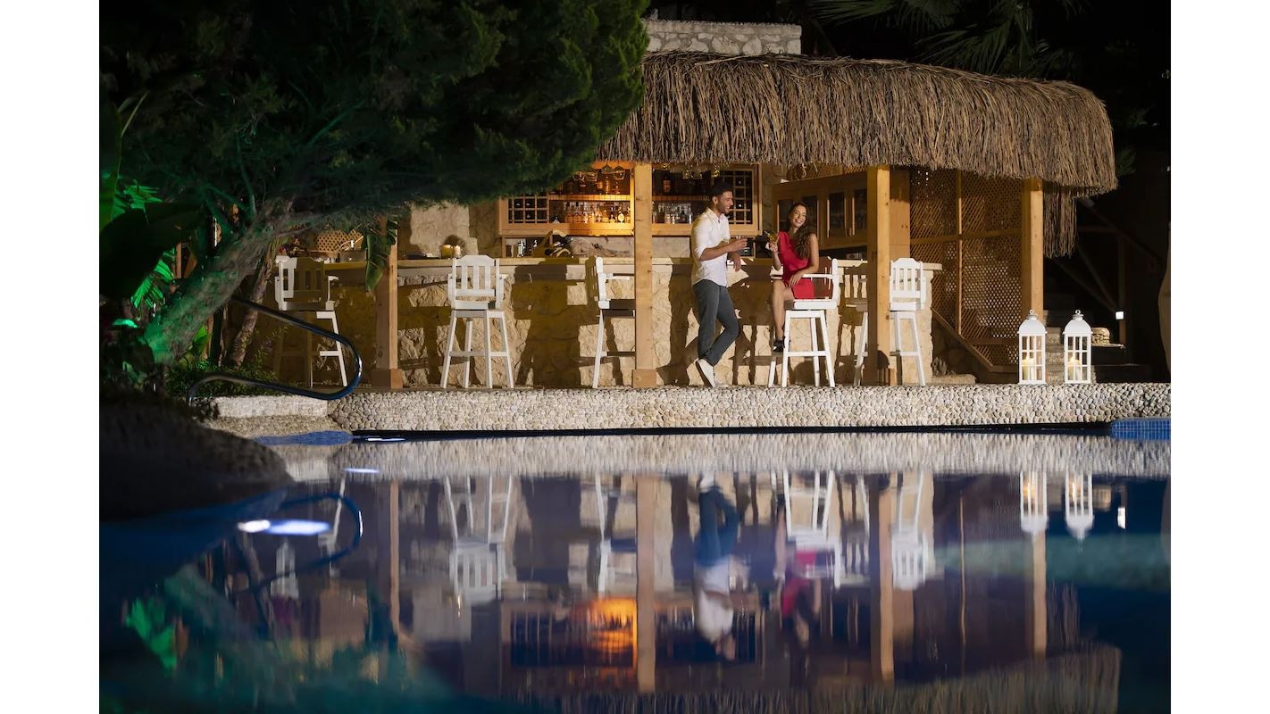 bars-peninsula-gardens-bar