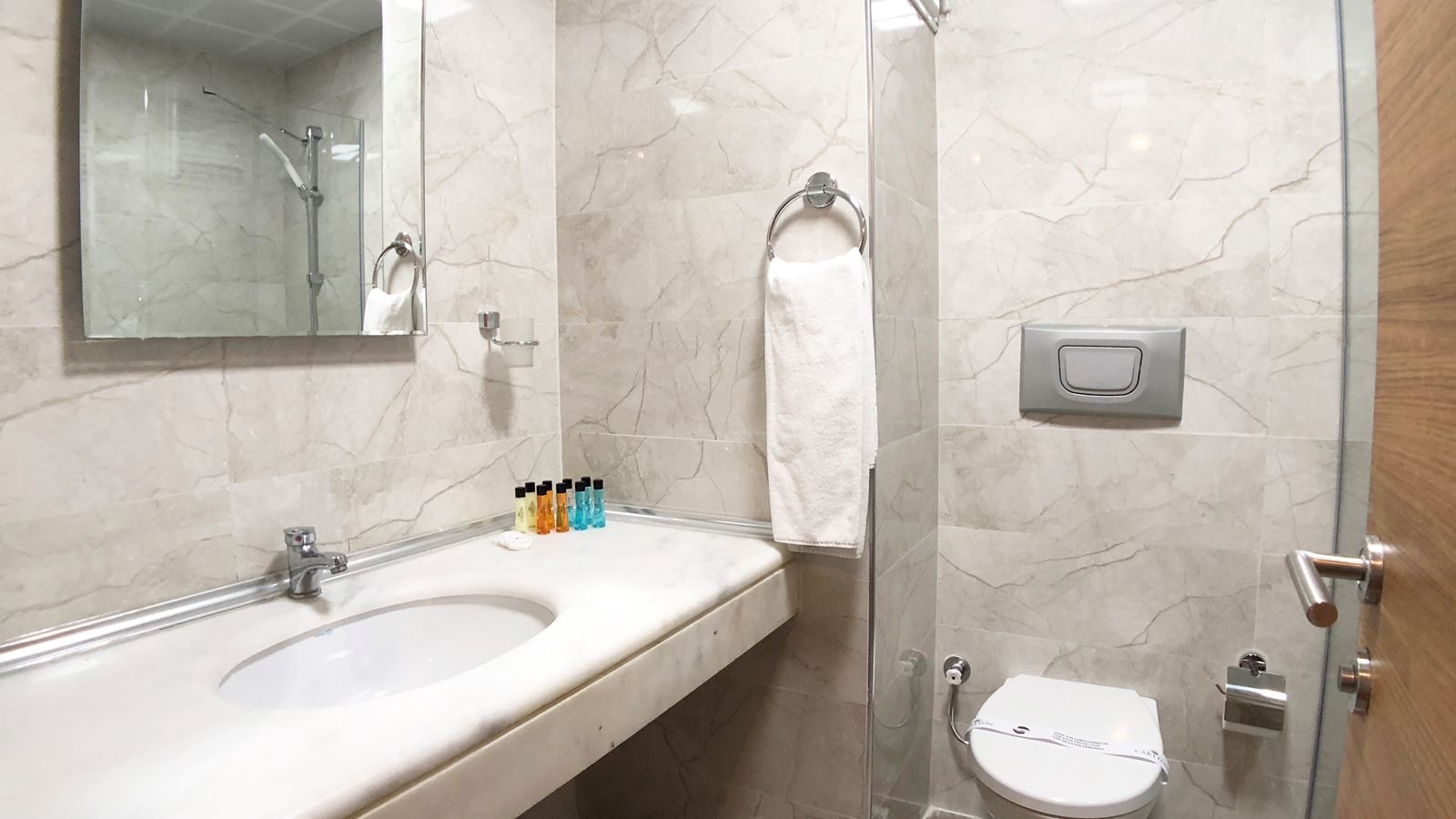 rooms-family-room-standard