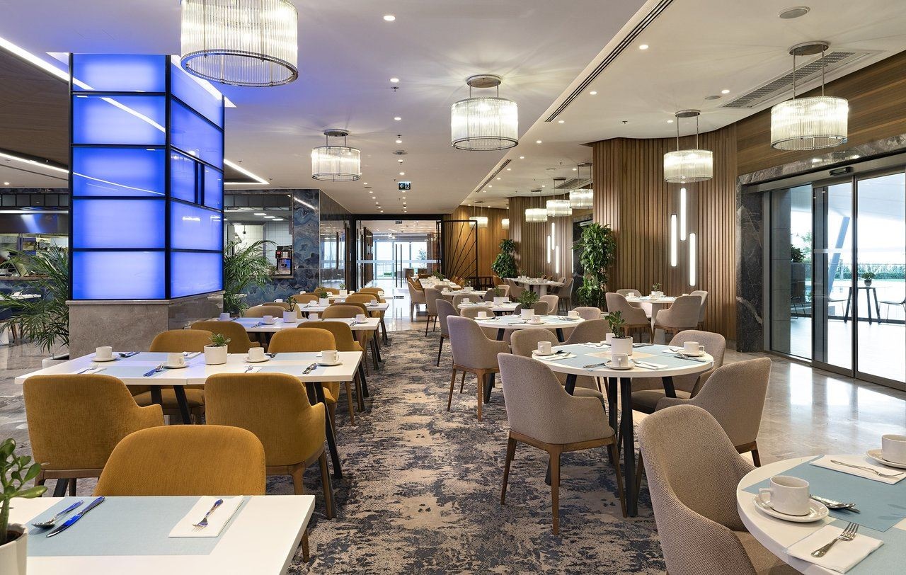 restaurants-salamina-restaurant