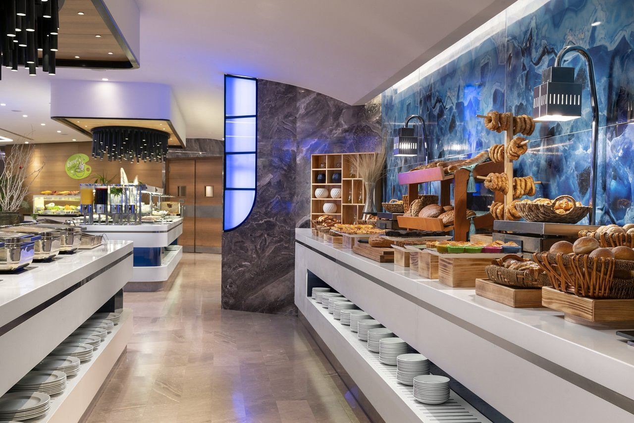 restaurants-salamina-restaurant