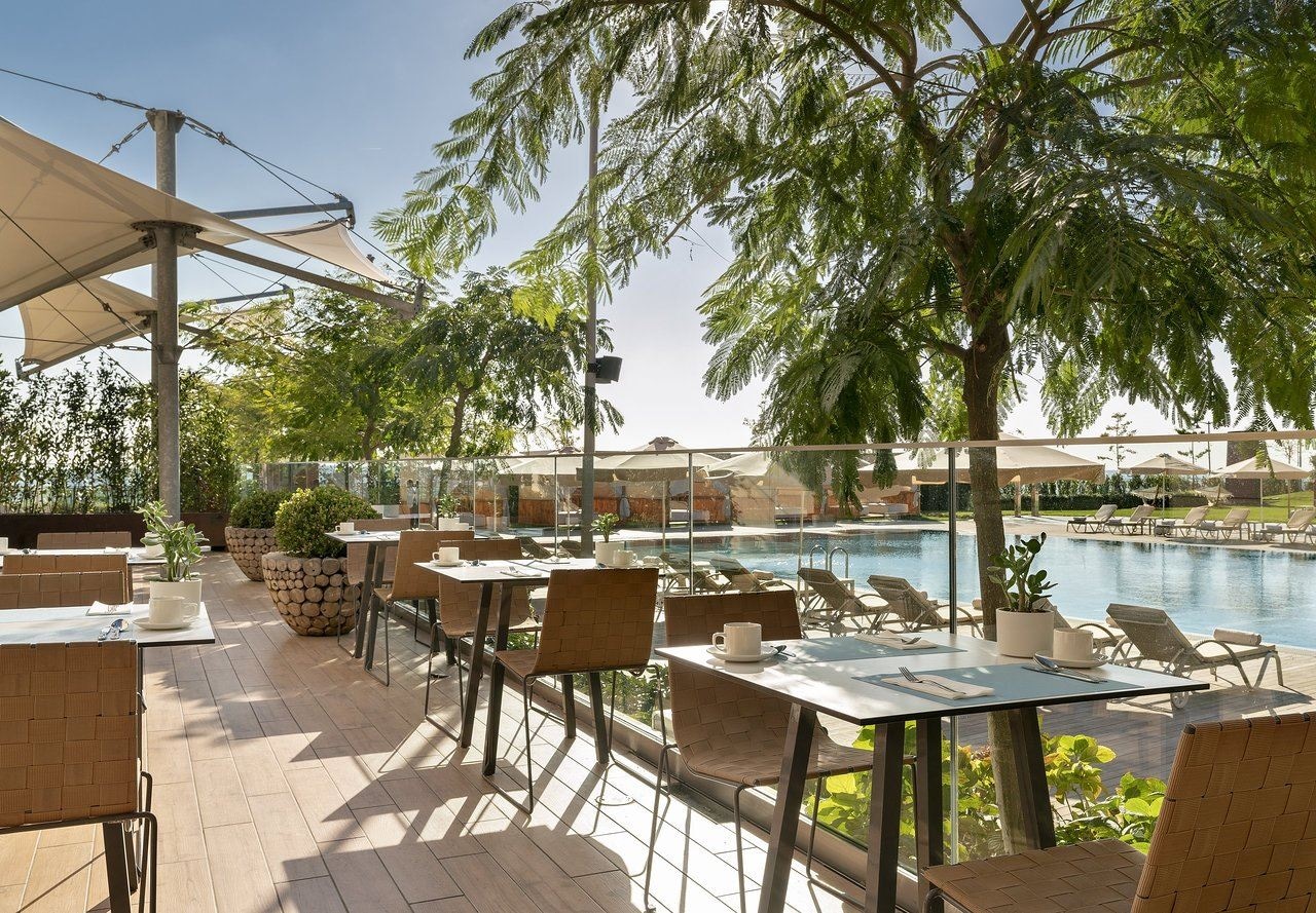 restaurants-salamina-restaurant