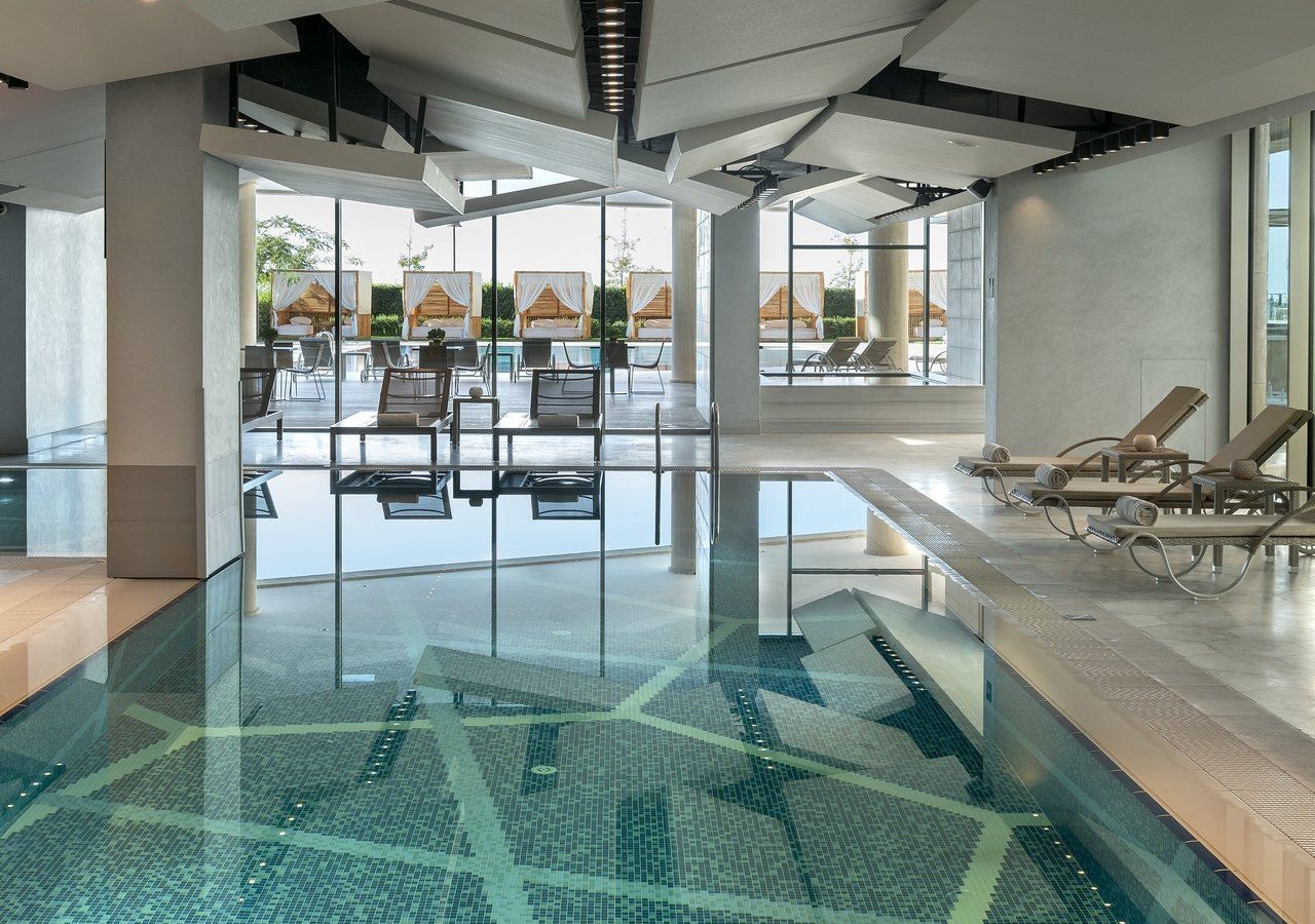 pools-indoor-pool