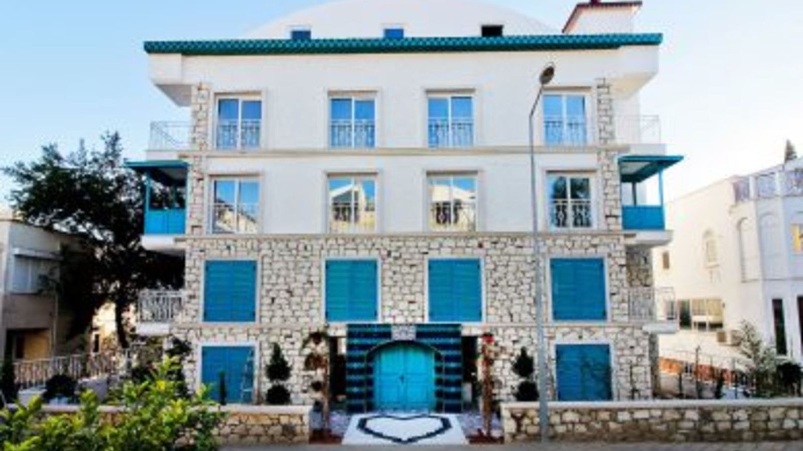 general-main-building