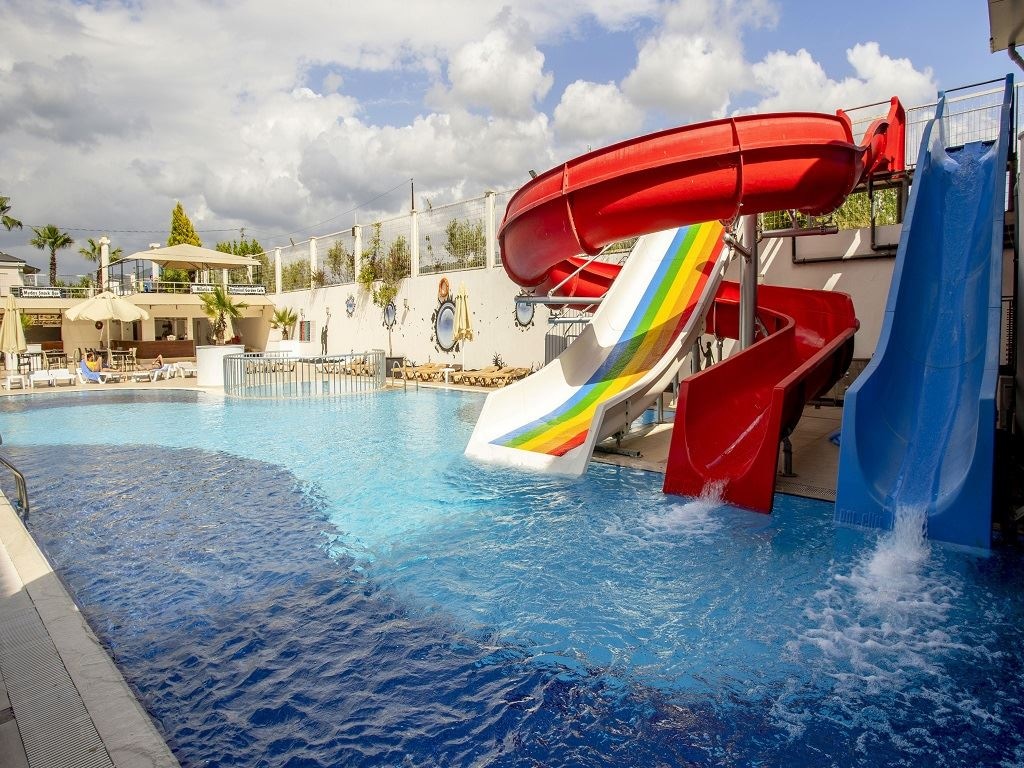 water-park-water-park