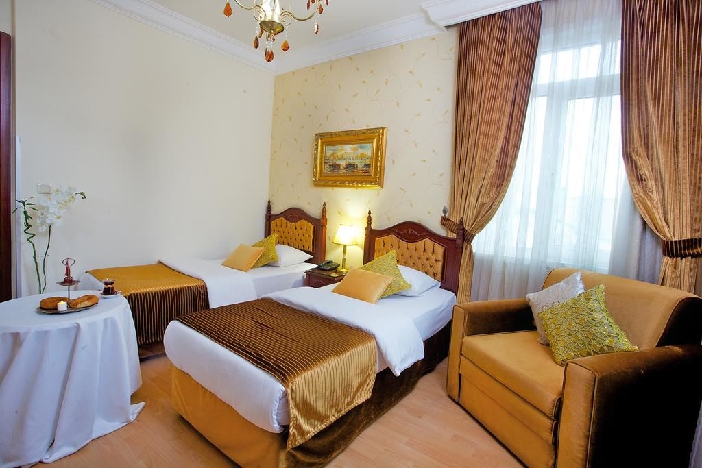 rooms-triple-superior