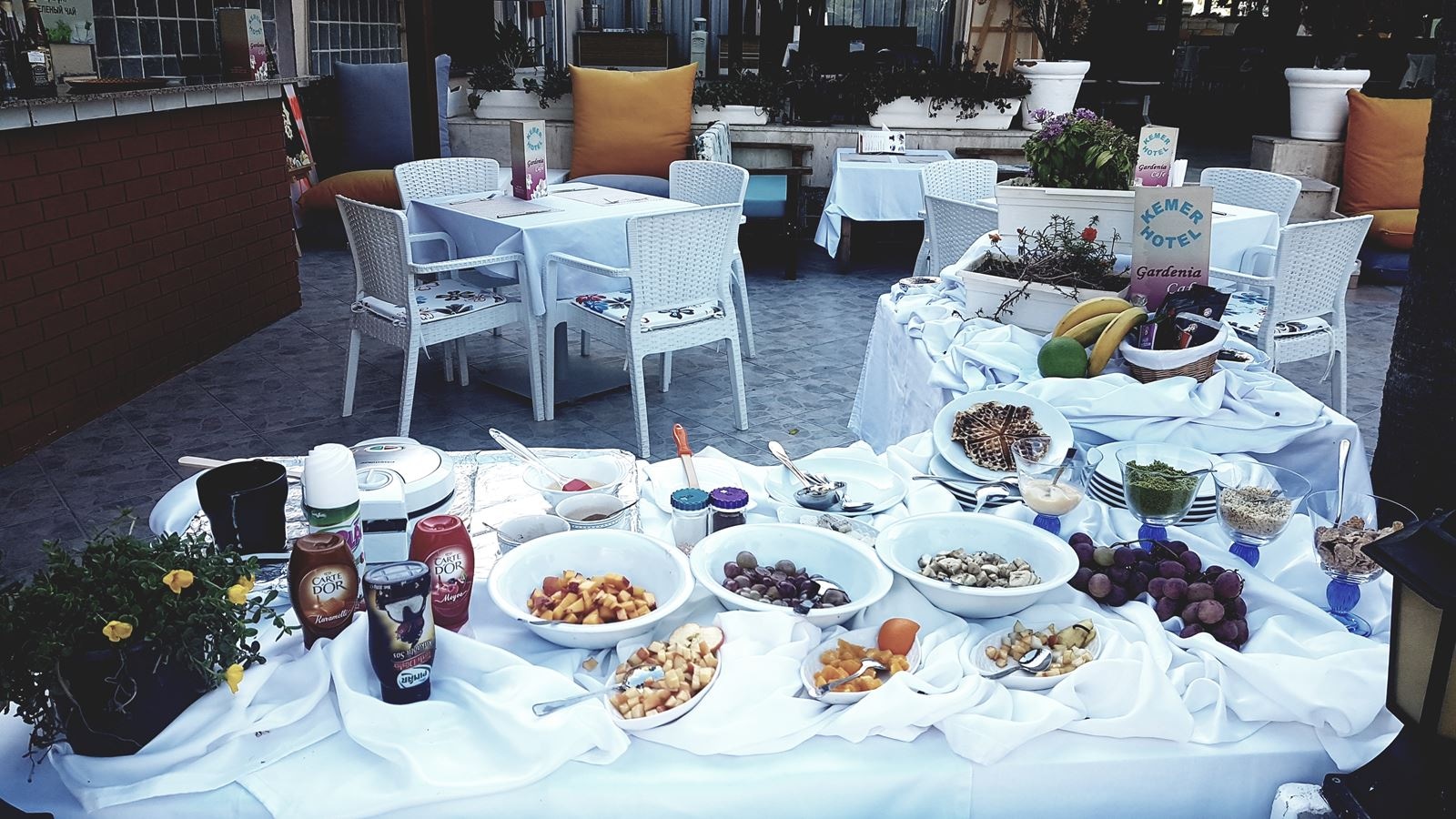 restaurants-gardenia-cafe