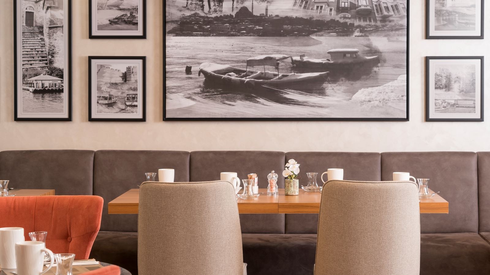 restaurants-restaurant