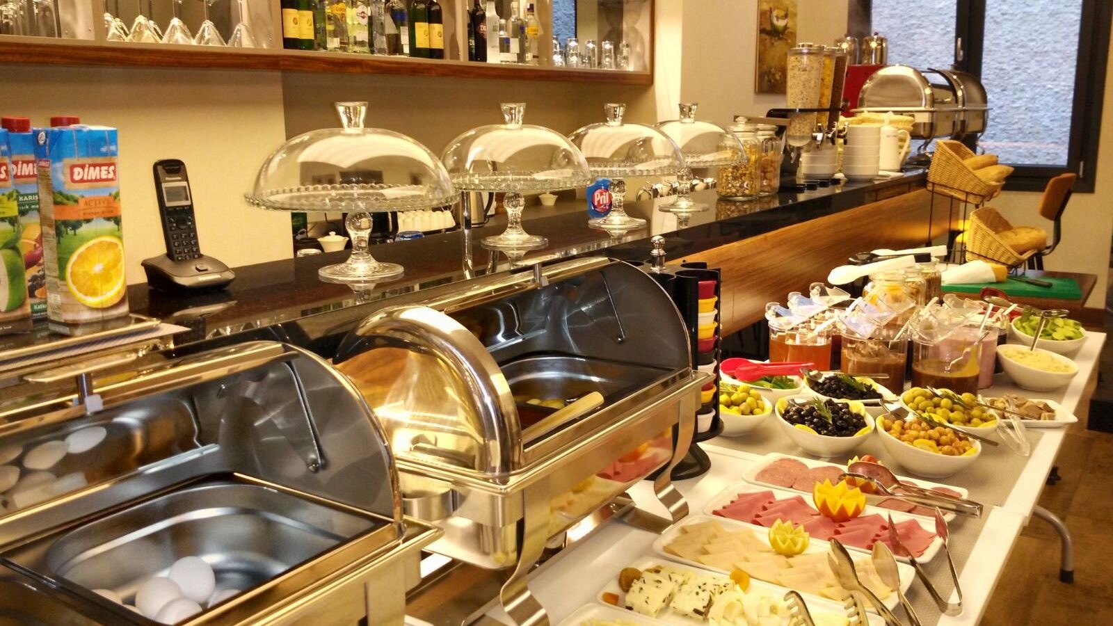 restaurants-restaurants