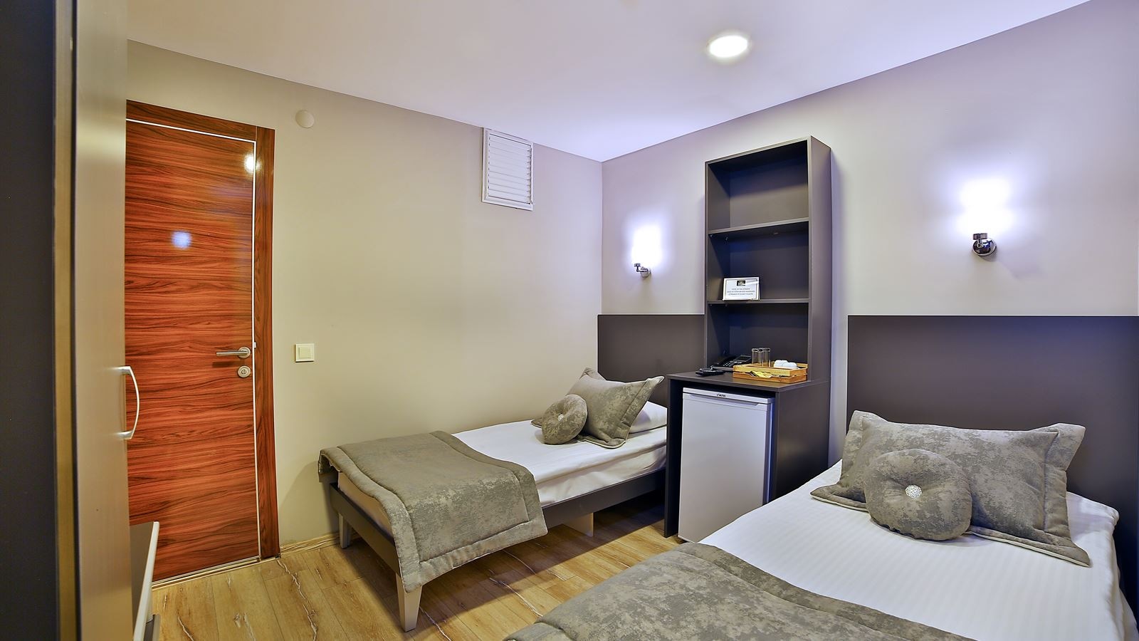 rooms-double-single-use-economy