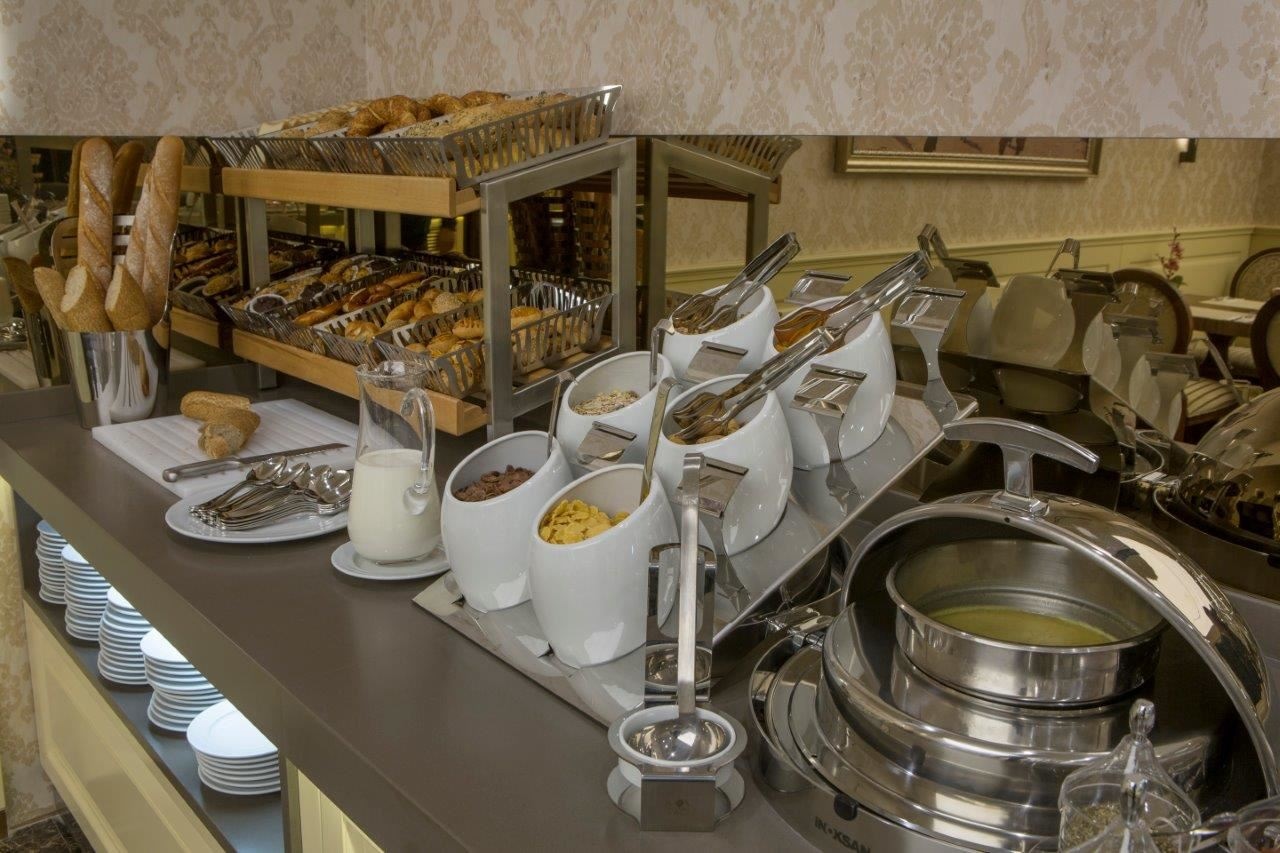 restaurants-restaurants