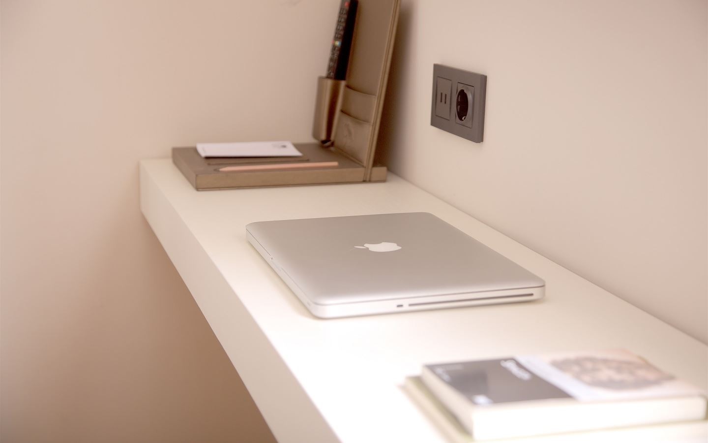 rooms-single-standard