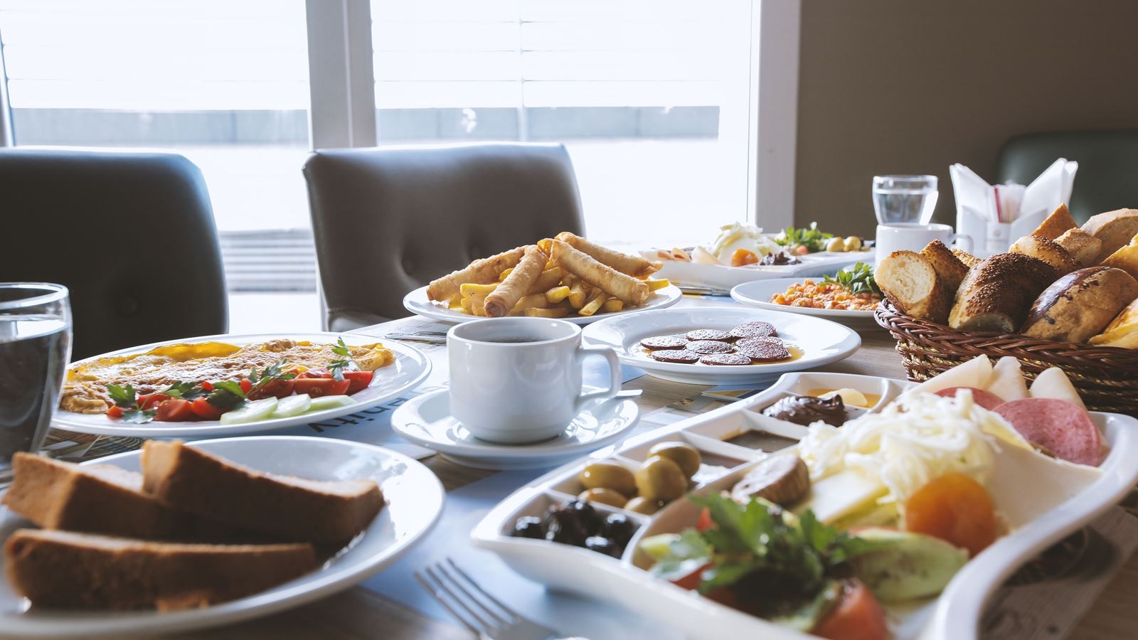 restaurants-restaurants