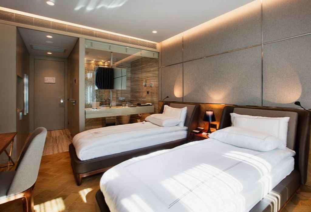 rooms-deluxe-twin-room