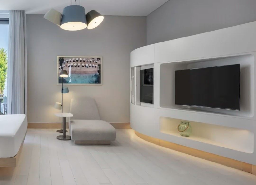 rooms-king-junior-suite-with-pool