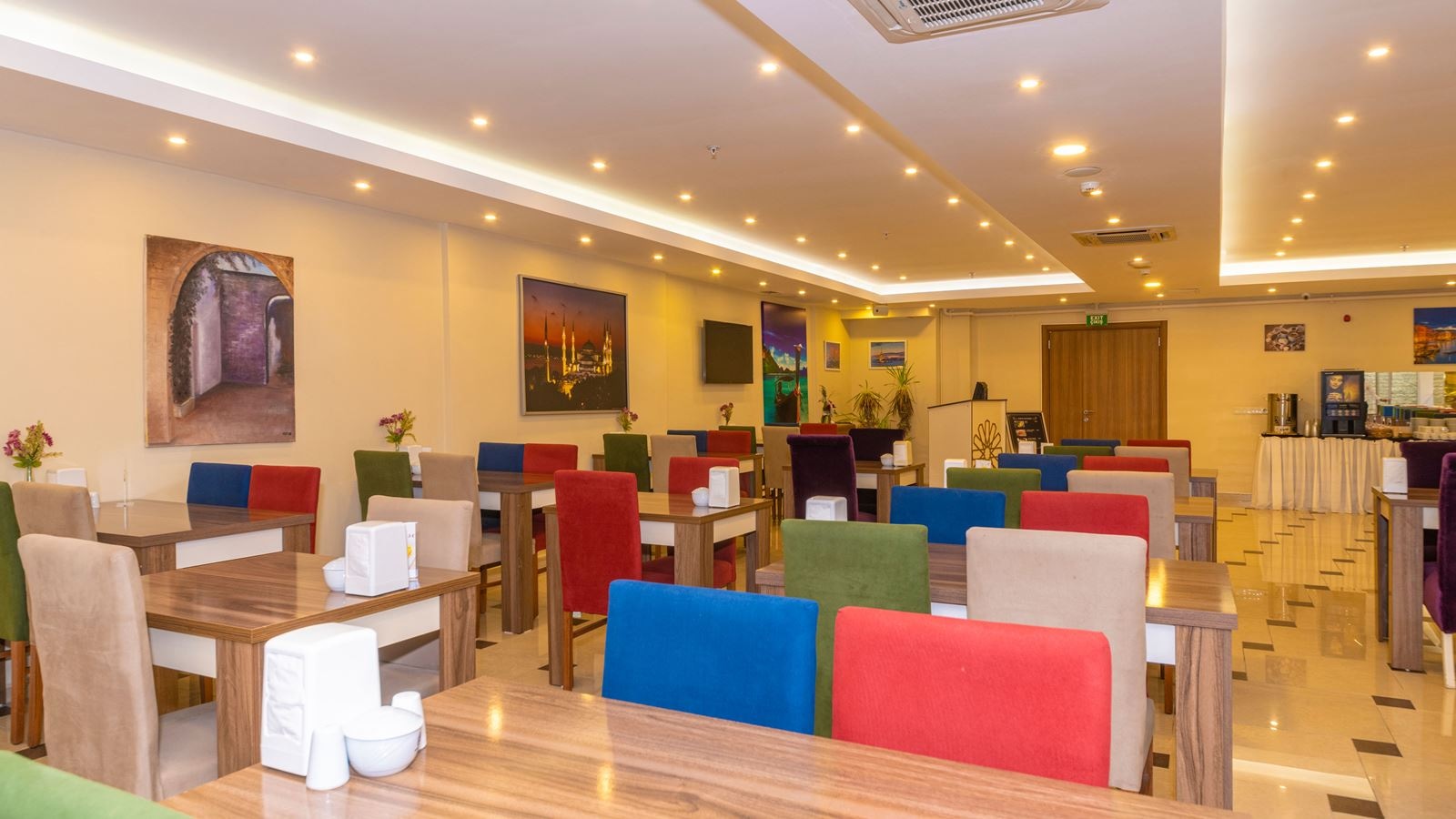 restaurants-restaurants