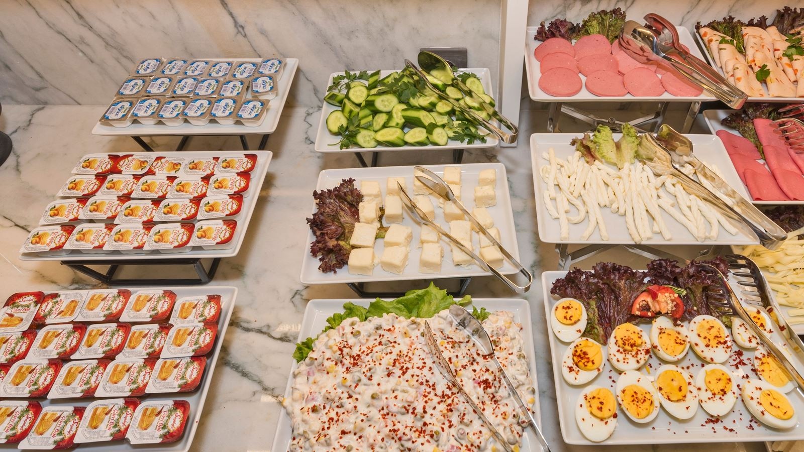 restaurants-restaurants