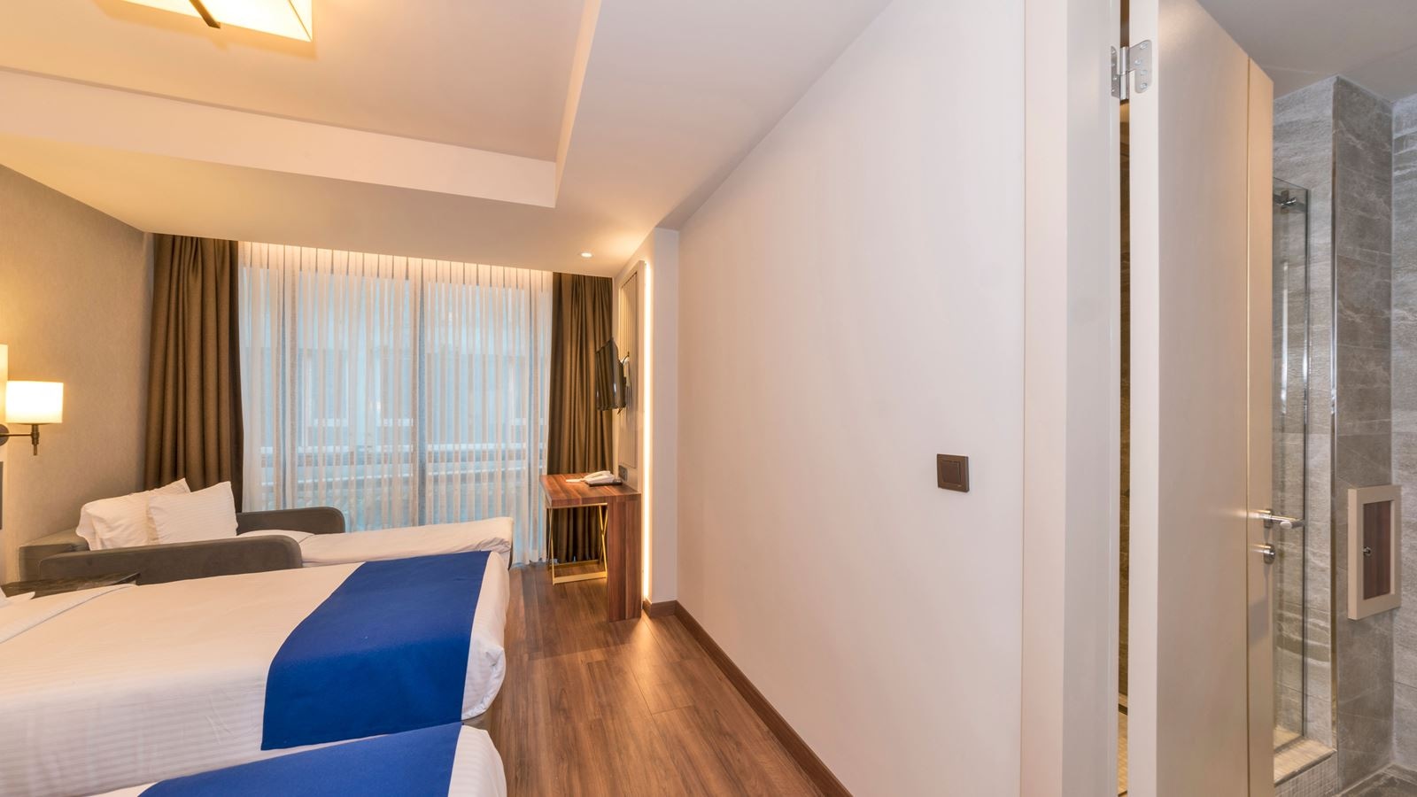 rooms-triple-standard