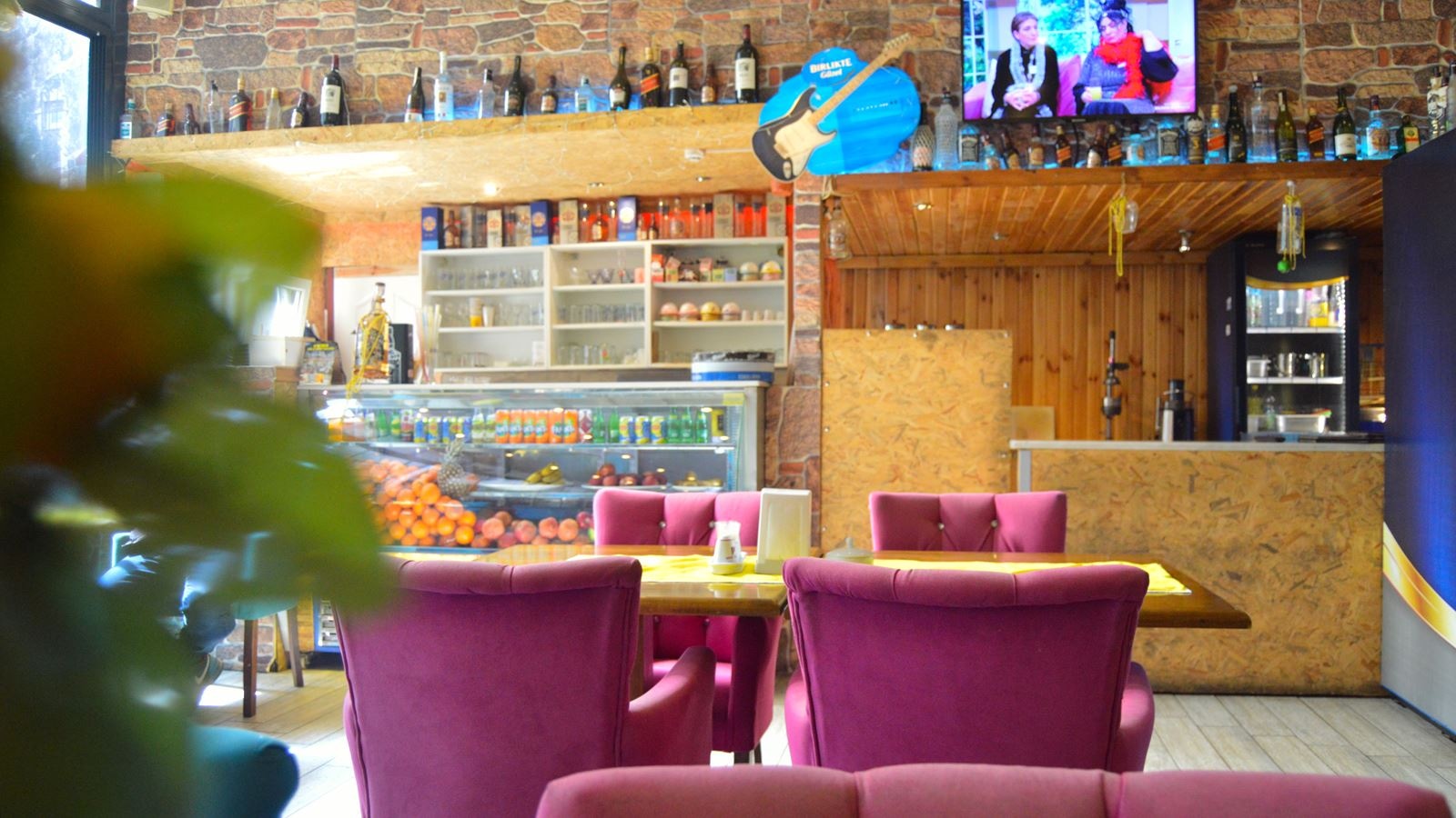 restaurants-restaurants