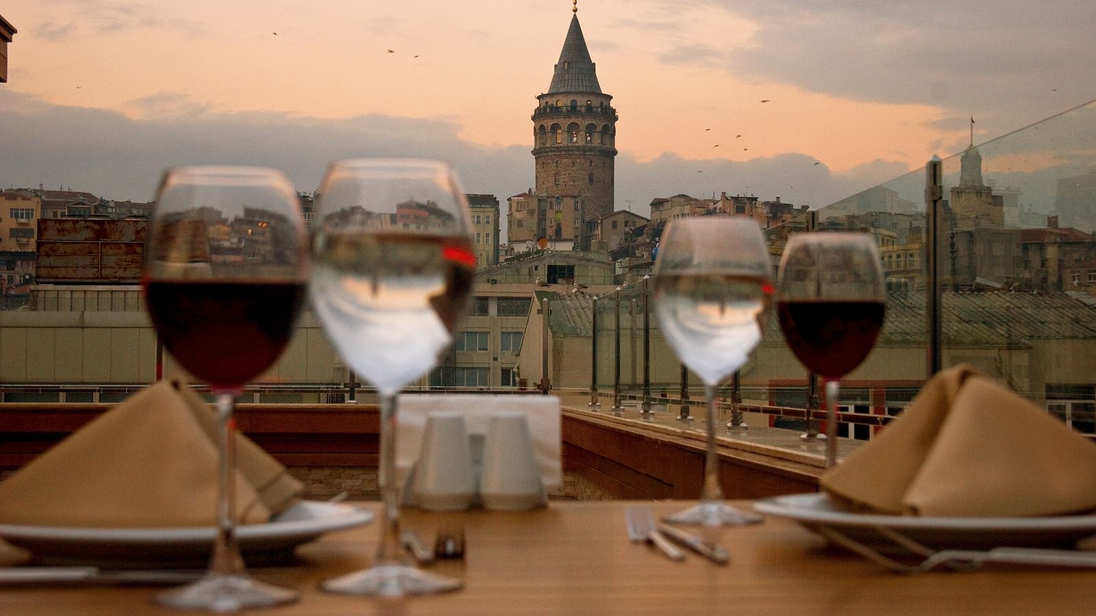 restaurants-restaurants