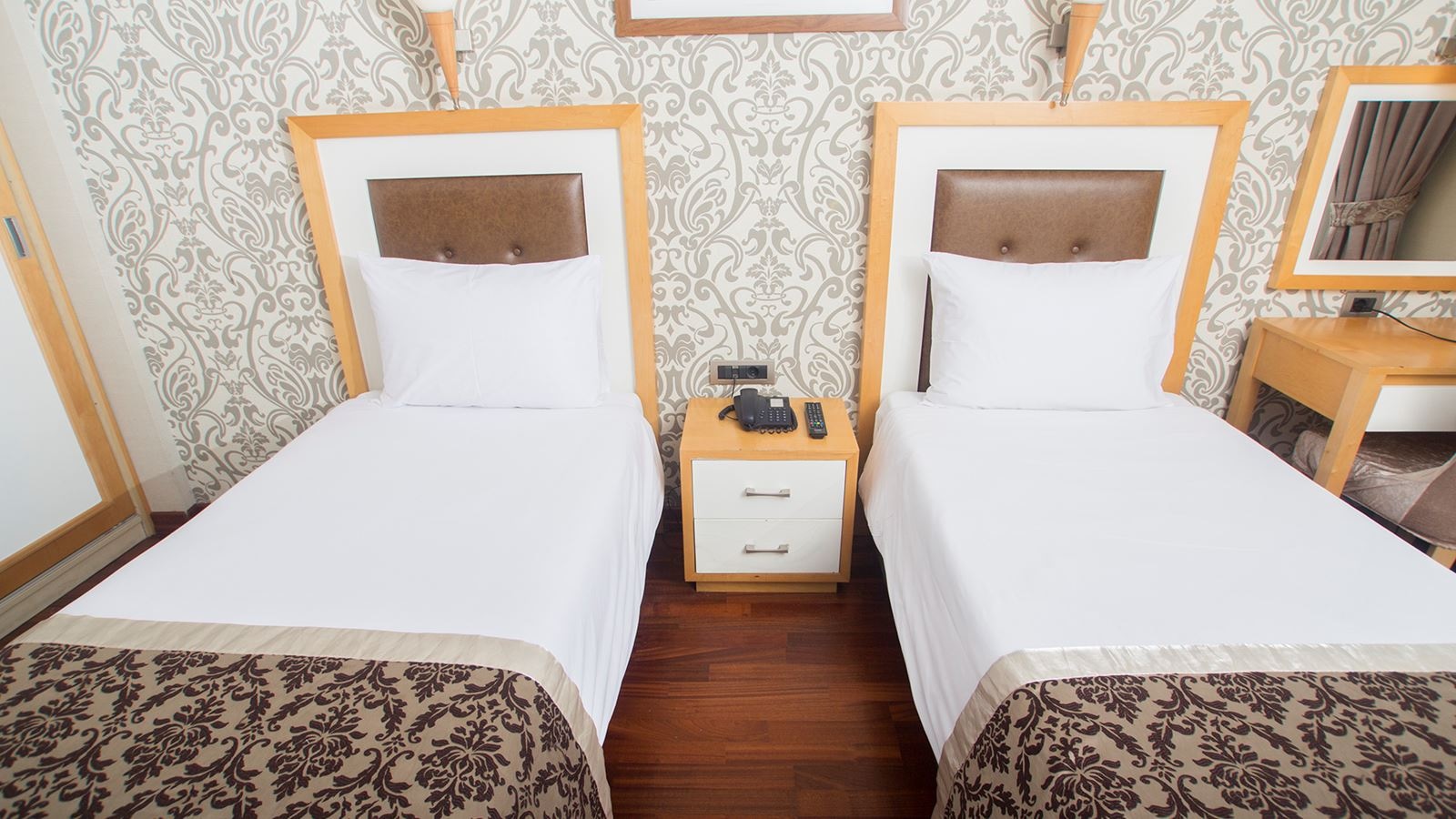 rooms-suite-standard