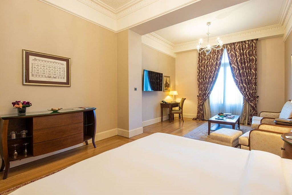 rooms-grand-pera-studio-room