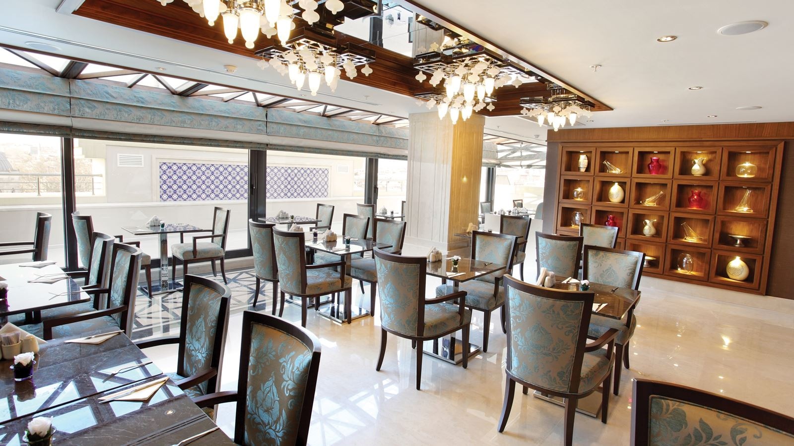 restaurants-restaurants