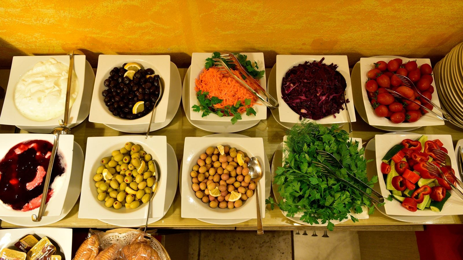 restaurants-restaurants