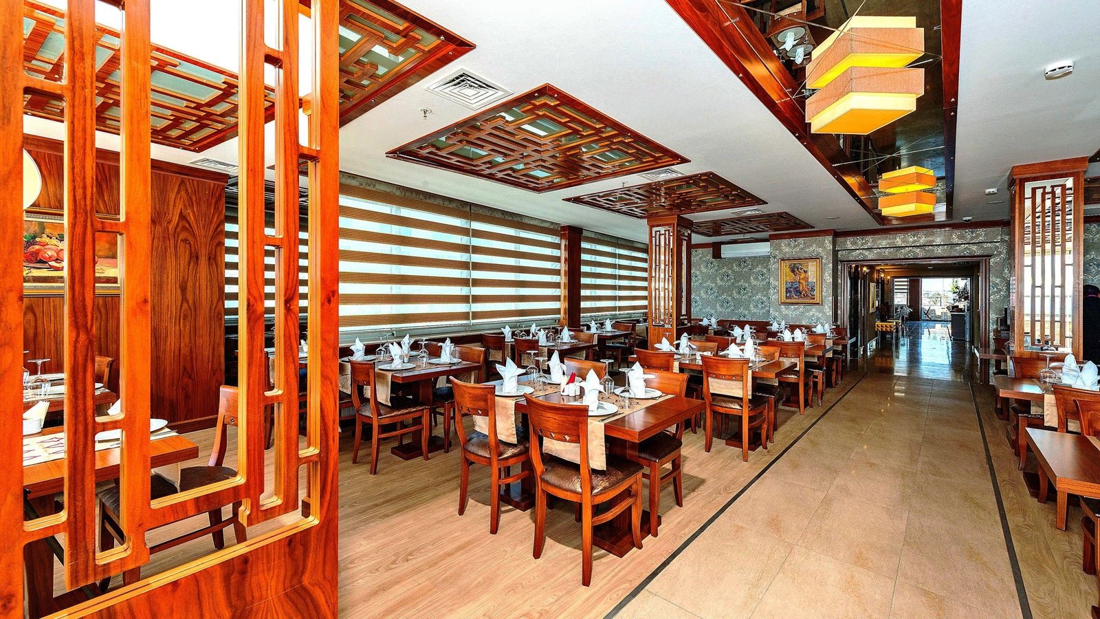 restaurants-restaurants