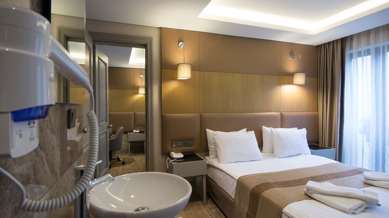 rooms-double-connecting-room