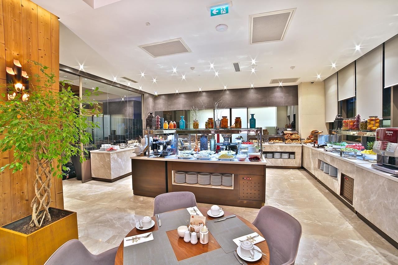 restaurants-main-restaurant