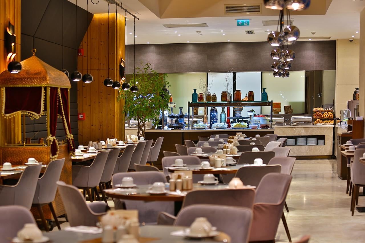 restaurants-main-restaurant