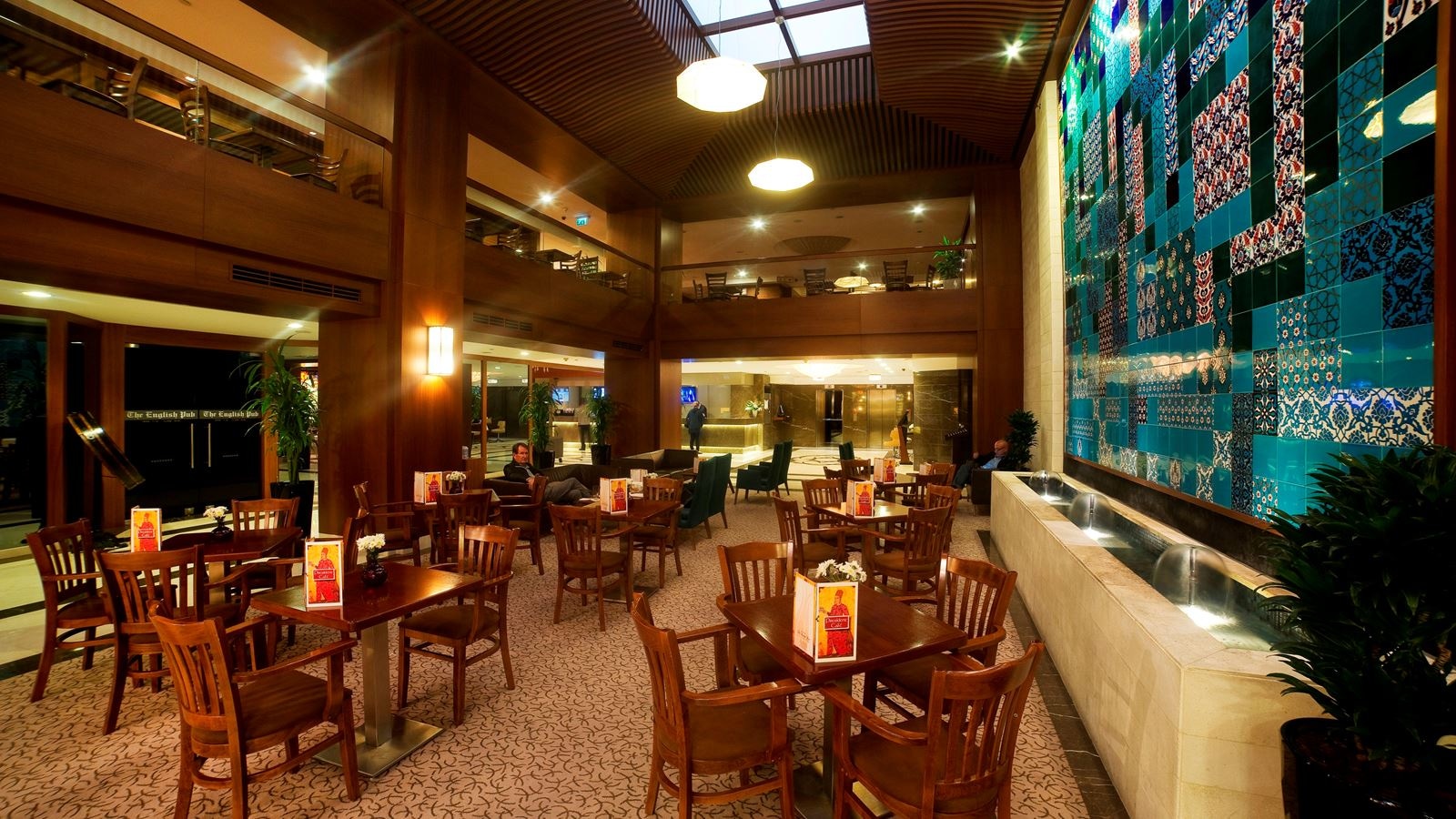 restaurants-the-president-cafe