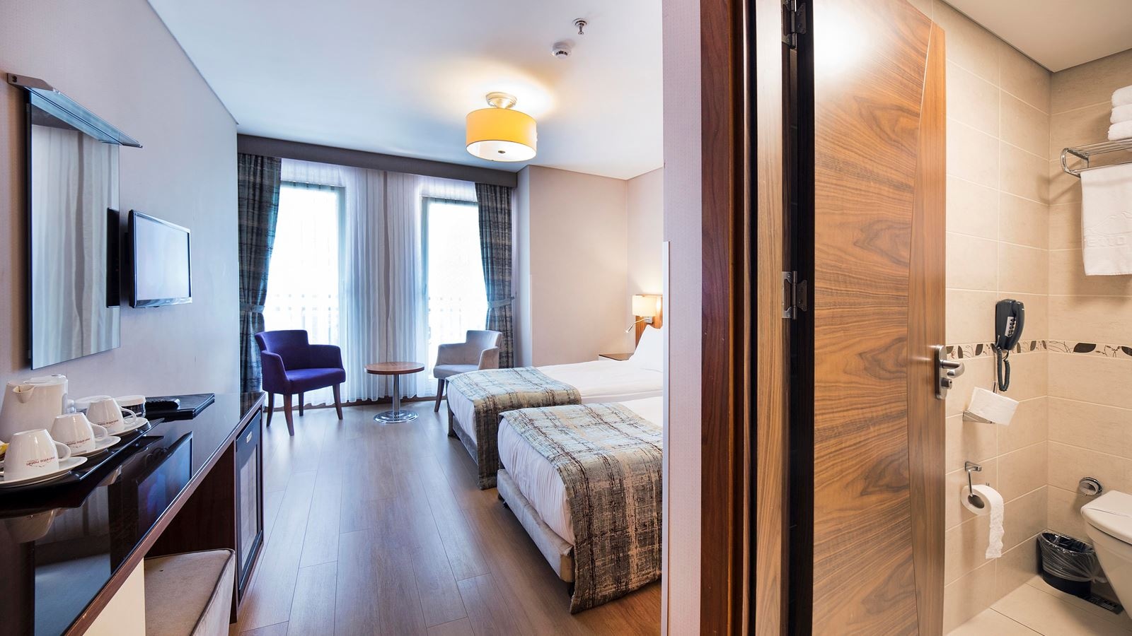 rooms-double-standard