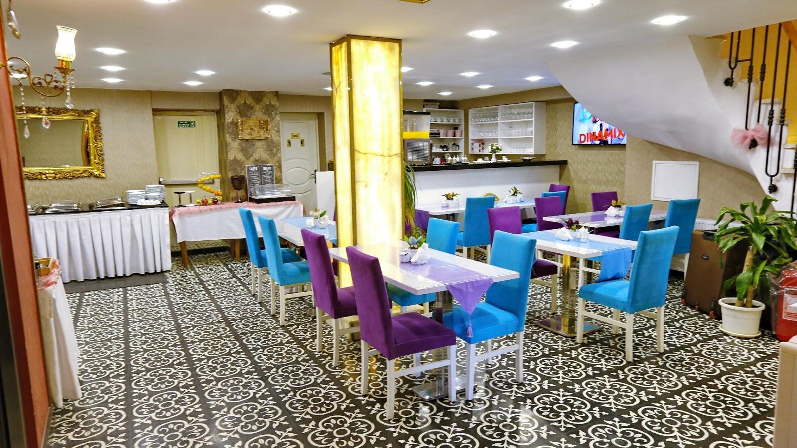 restaurants-restaurants