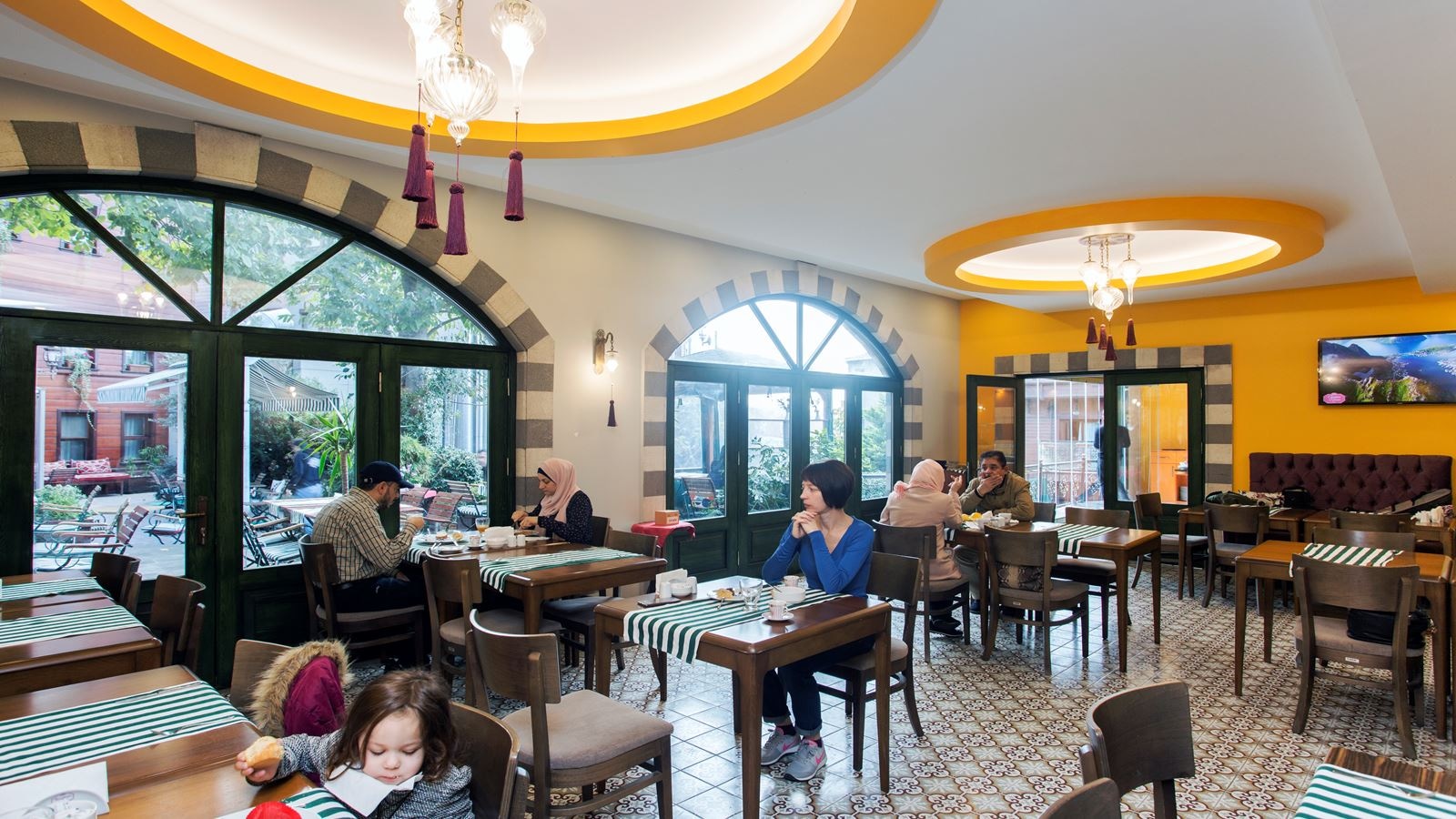 restaurants-restaurants