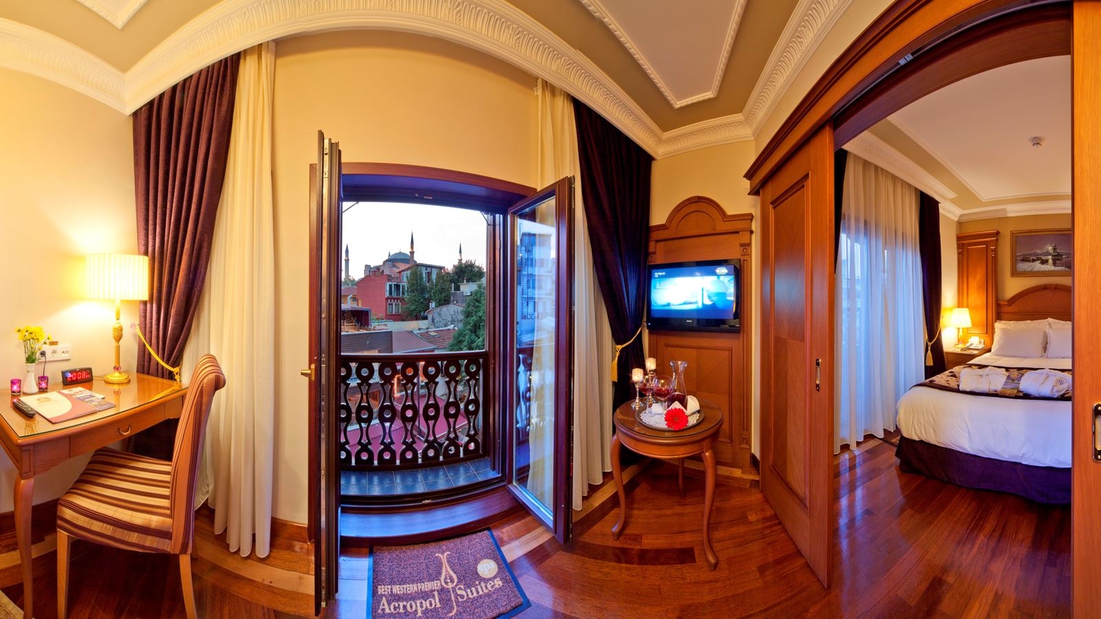 rooms-family-room-capacity-4