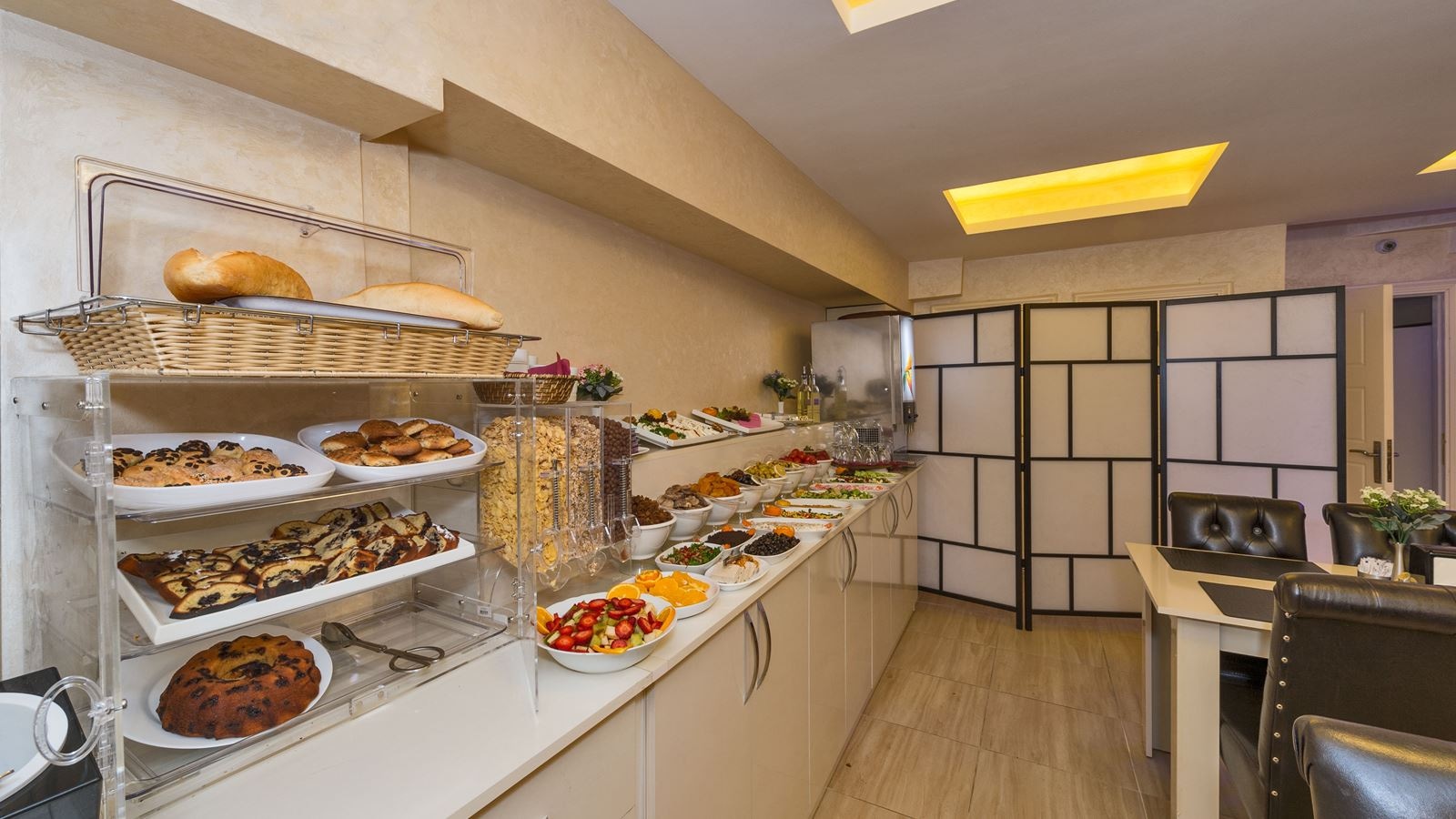 restaurants-restaurants