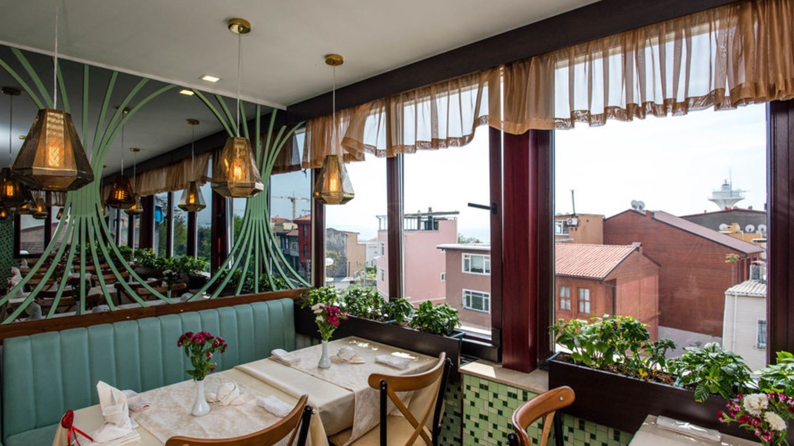 restaurants-restaurants