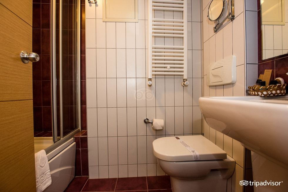 rooms-family-room-standard